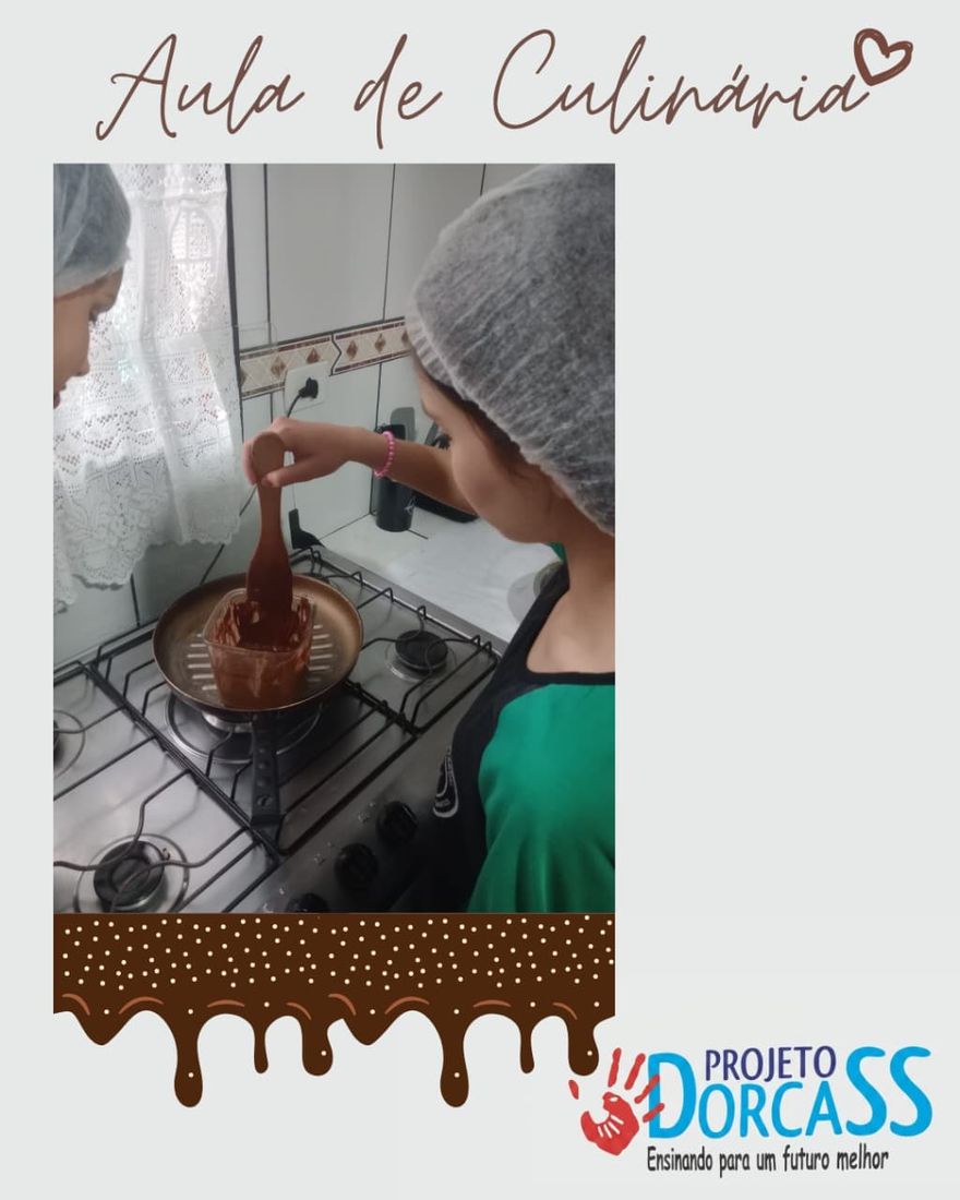 Publicação do projeto com o título Aula de Culinária e a logo Projeto Dorcas